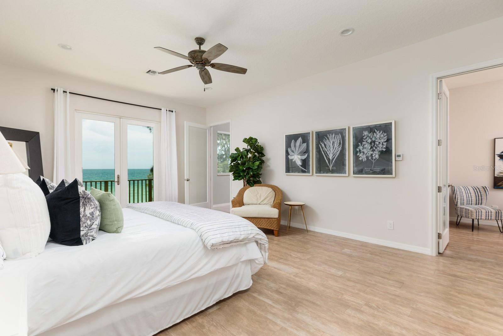 SUNSET BEACH - Residential