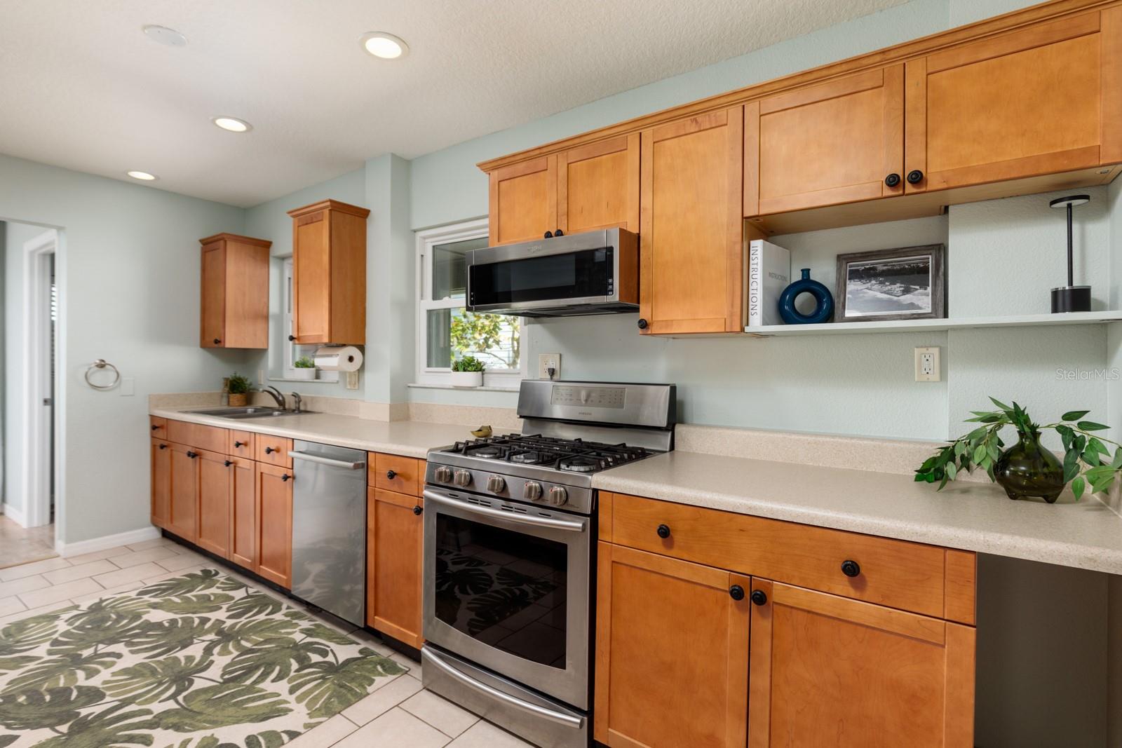 SUNSET BEACH - Residential