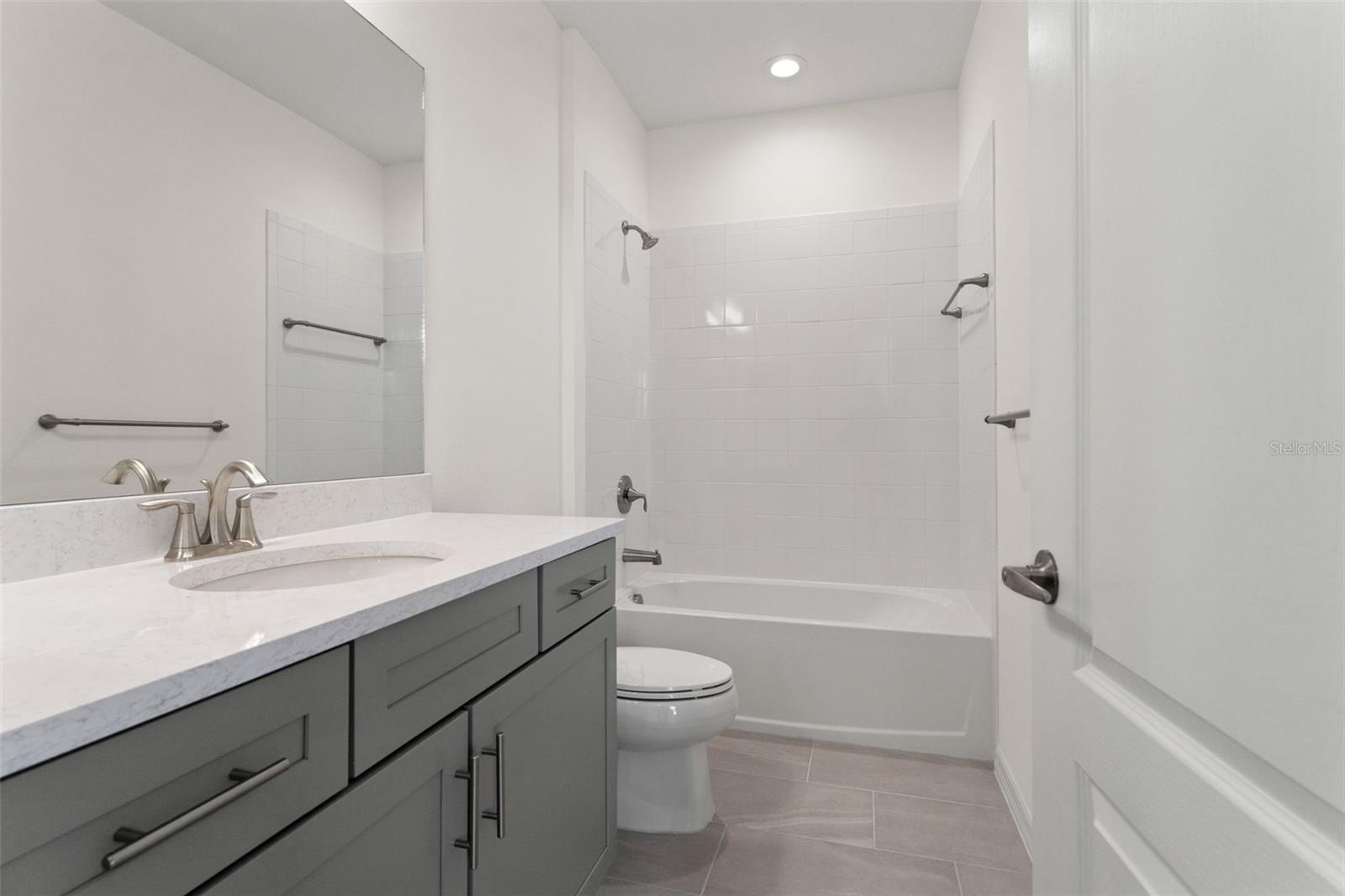 PALM GROVE AT LAKEWOOD RANCH - Residential