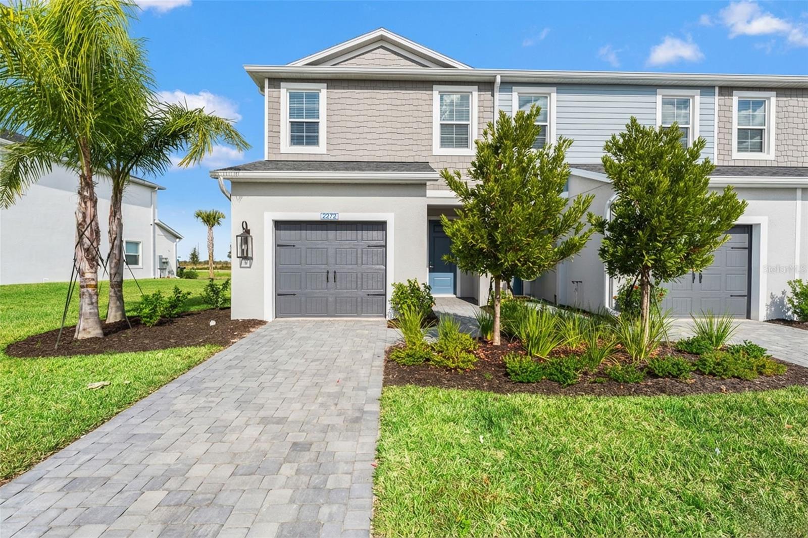 PALM GROVE AT LAKEWOOD RANCH - Residential