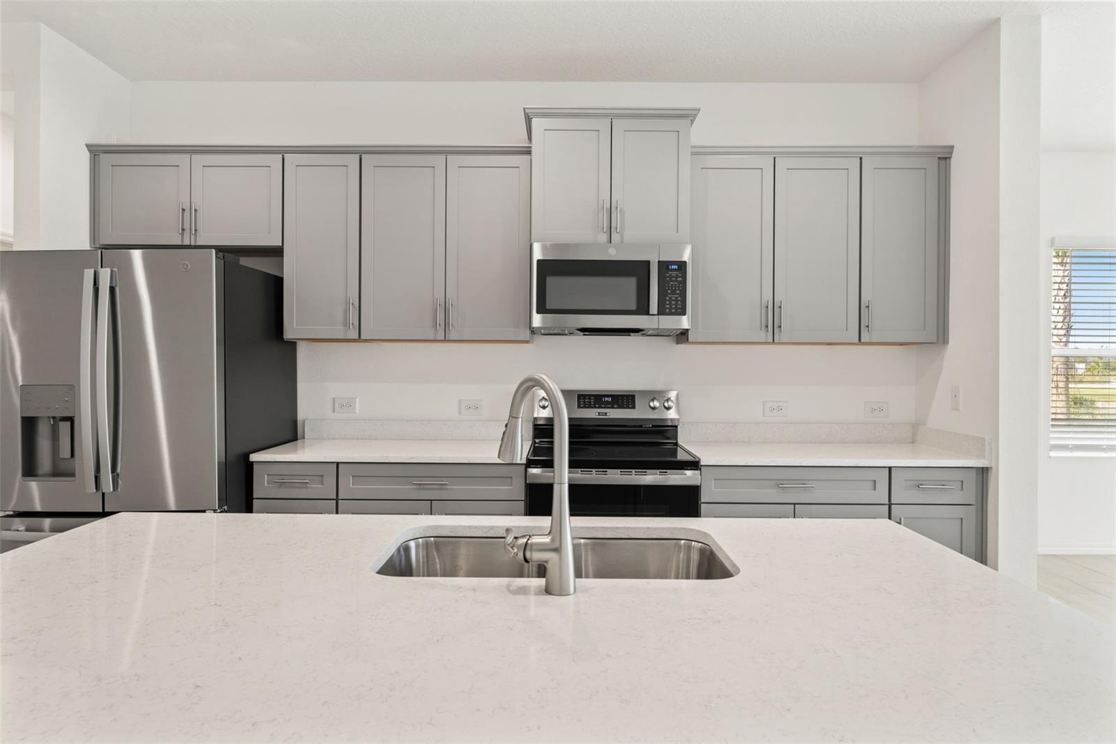 PALM GROVE AT LAKEWOOD RANCH - Residential