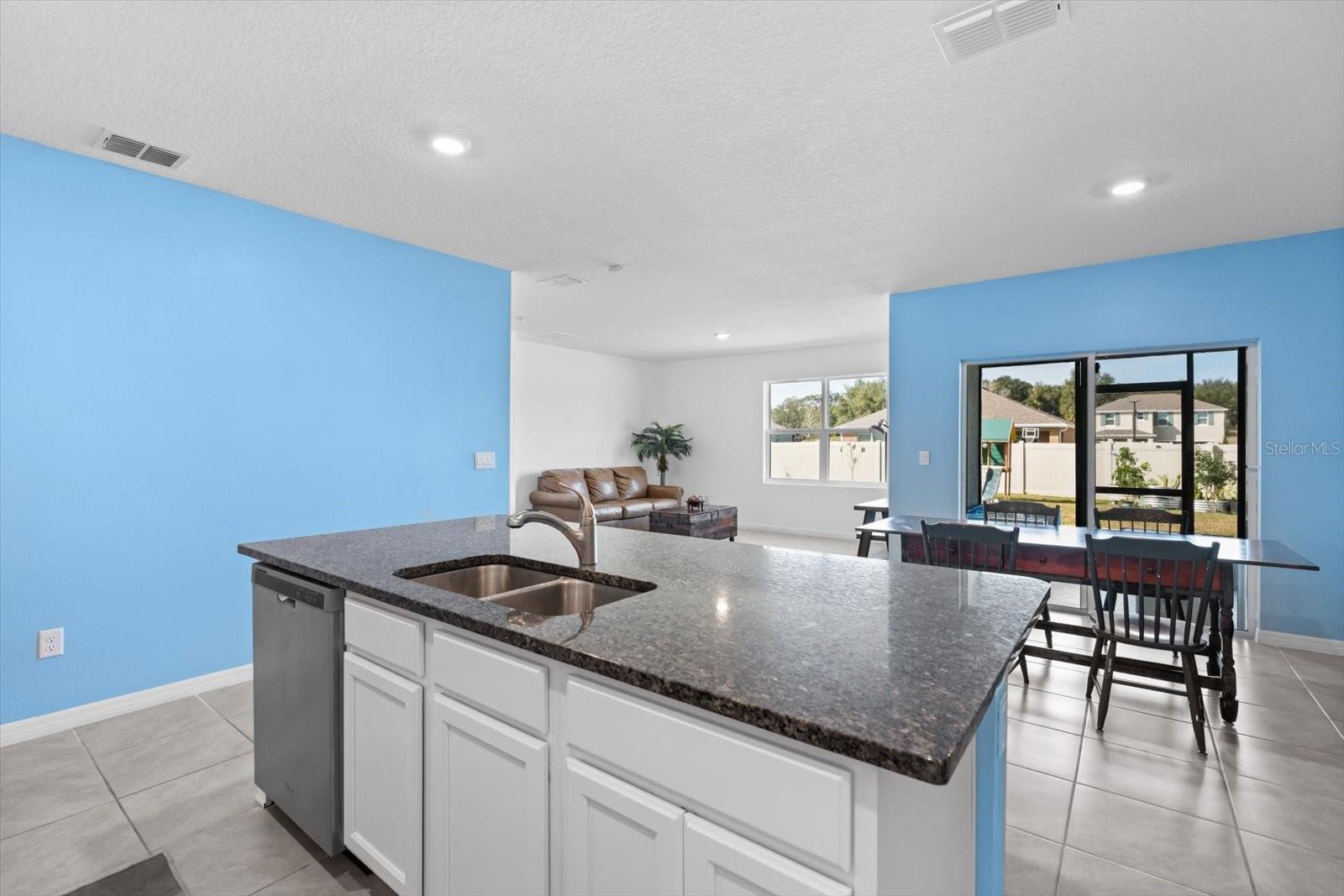 TIMBERWALAKE PH 1 - Residential