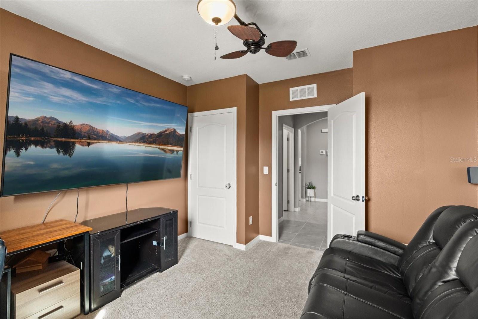 TIMBERWALAKE PH 1 - Residential