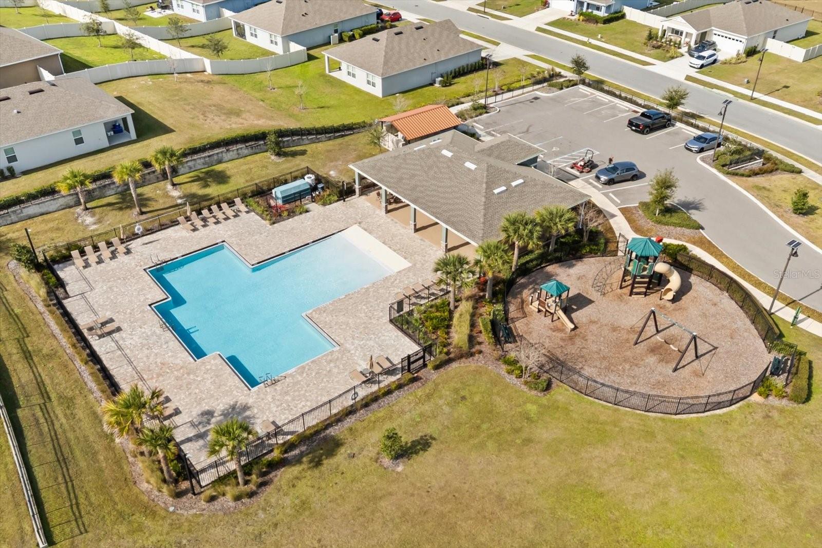 TIMBERWALAKE PH 1 - Residential