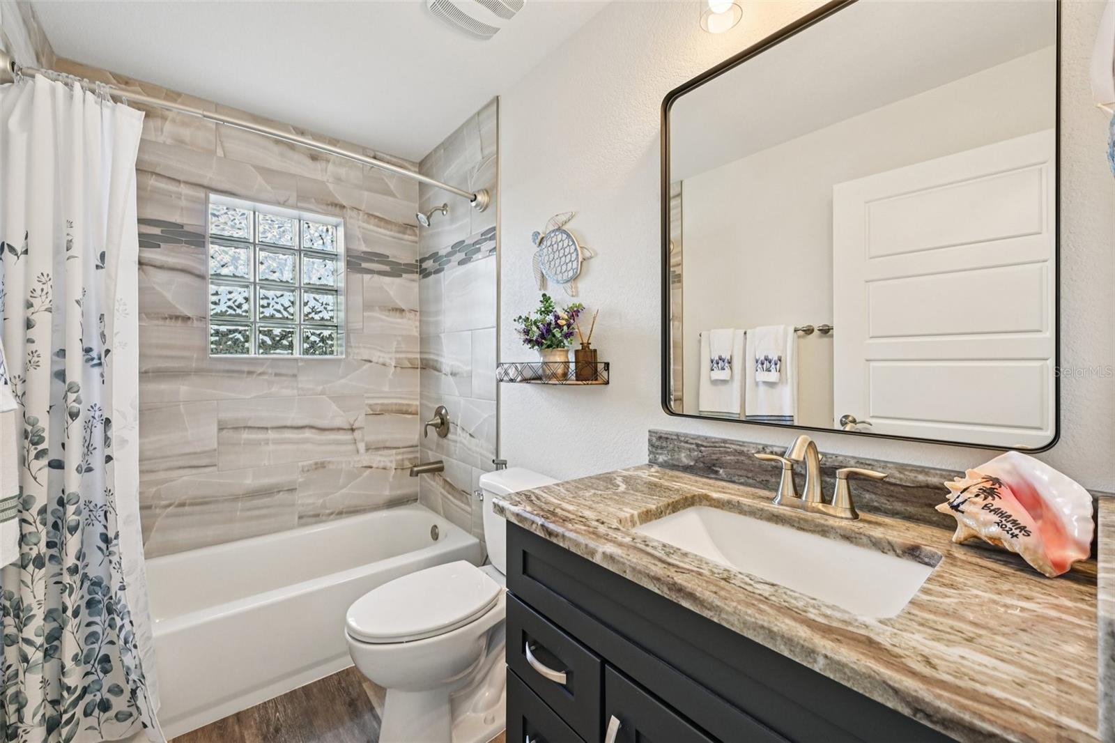 ROTONDA WEST WHITE MARSH - Residential