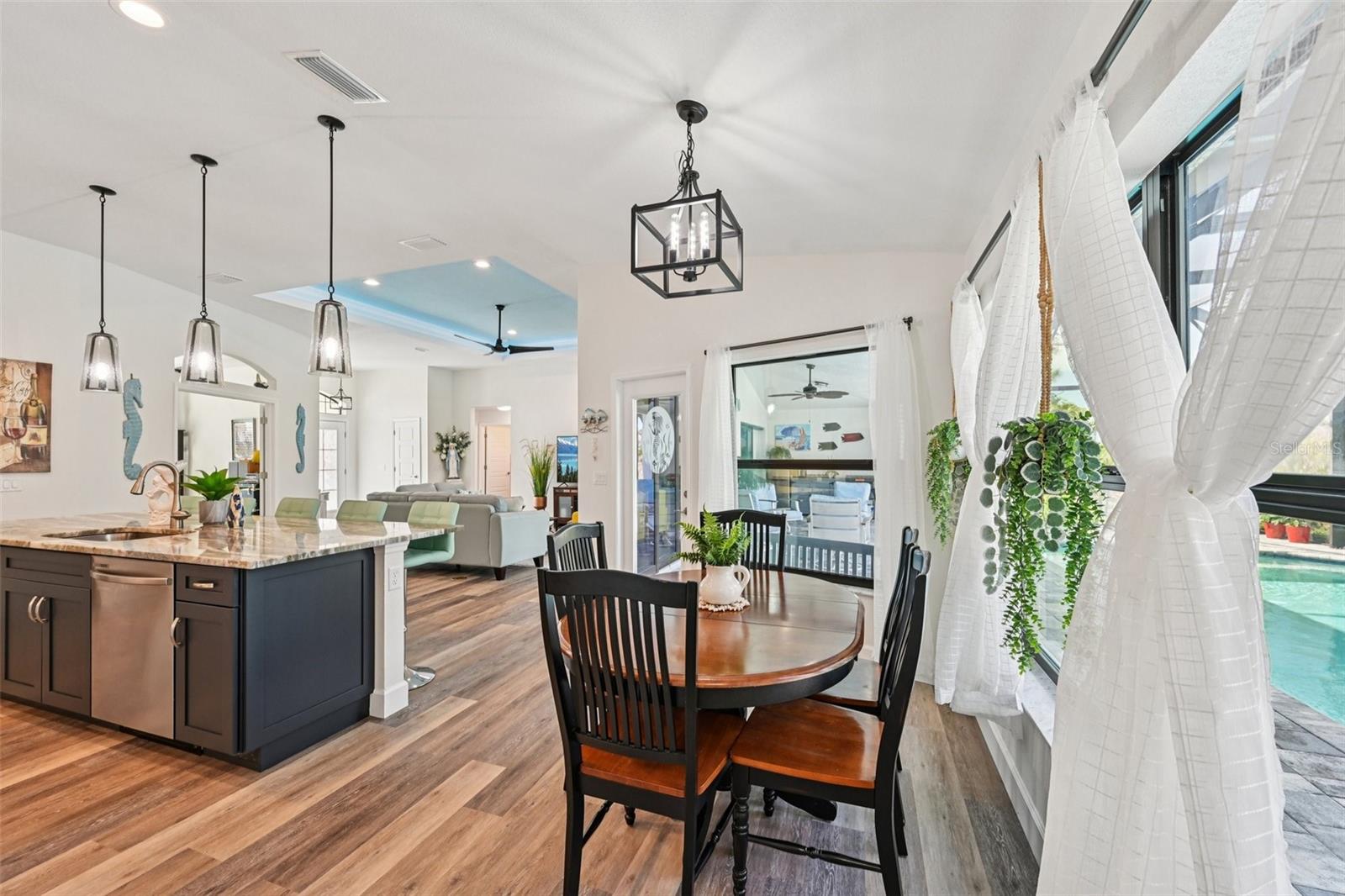 ROTONDA WEST WHITE MARSH - Residential