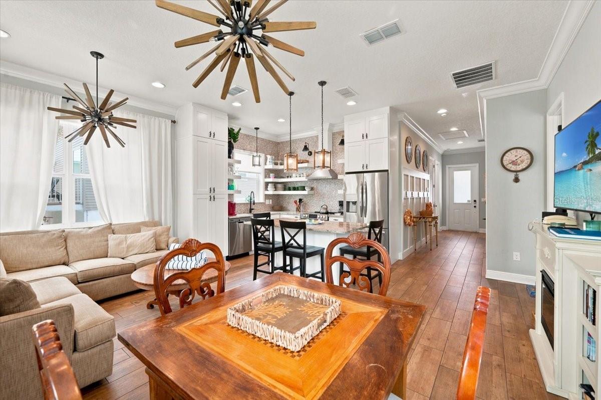 308 57TH STREET A & B