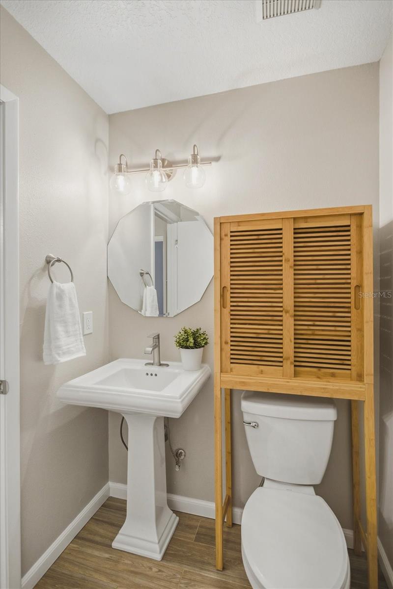 HUNTERS RESERVE A CONDO - Residential