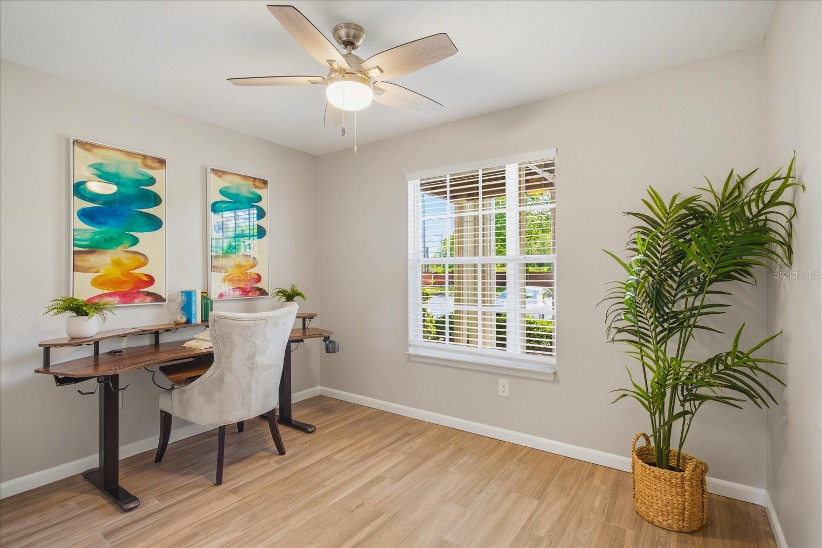 HUNTERS RESERVE A CONDO - Residential