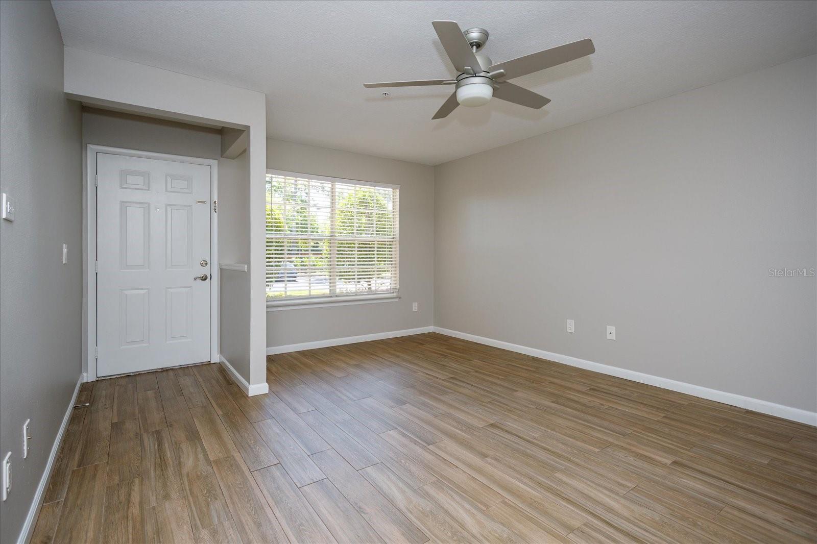 176 RESERVE CIRCLE 108