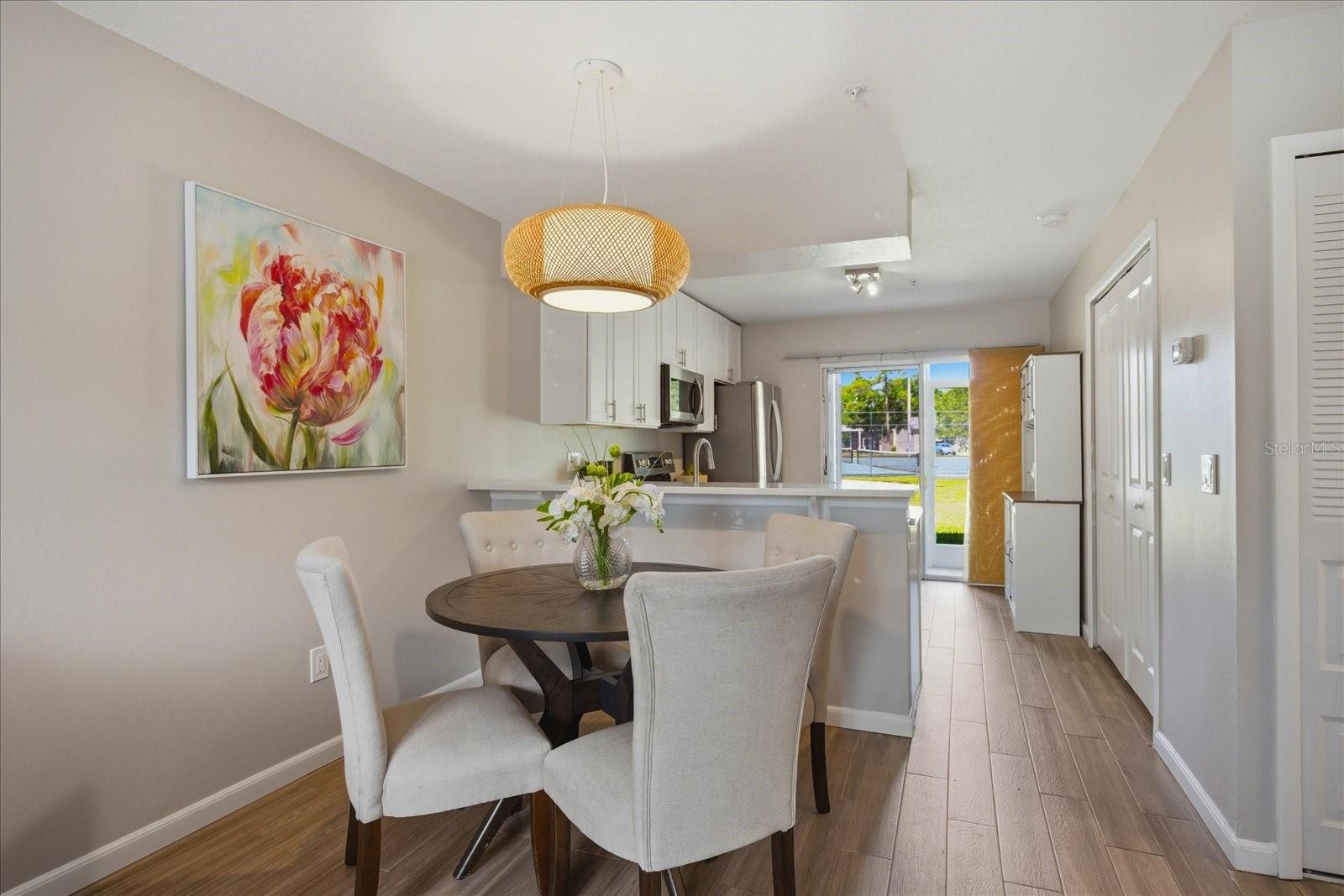 HUNTERS RESERVE A CONDO - Residential