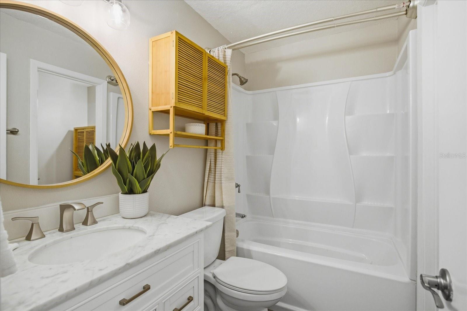 HUNTERS RESERVE A CONDO - Residential
