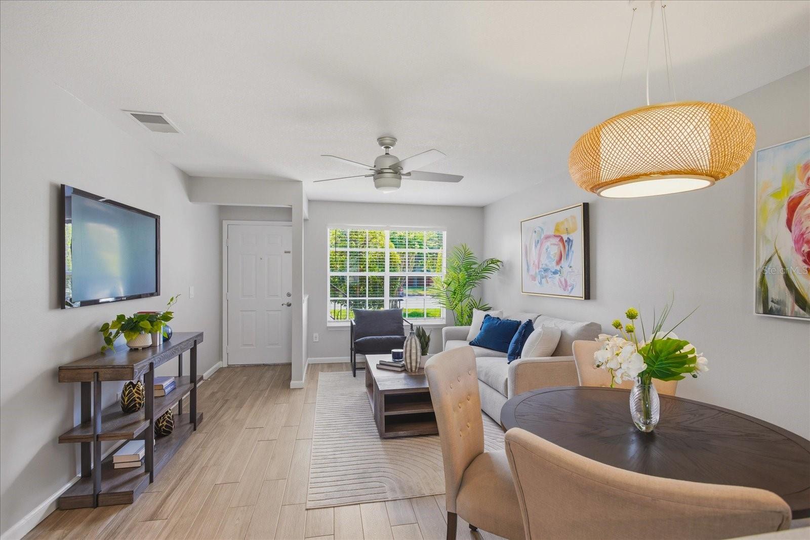 HUNTERS RESERVE A CONDO - Residential