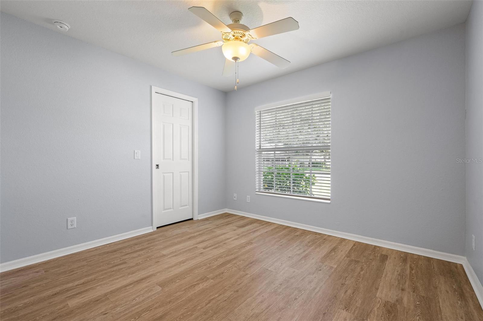 SOUTH VENICE - Residential