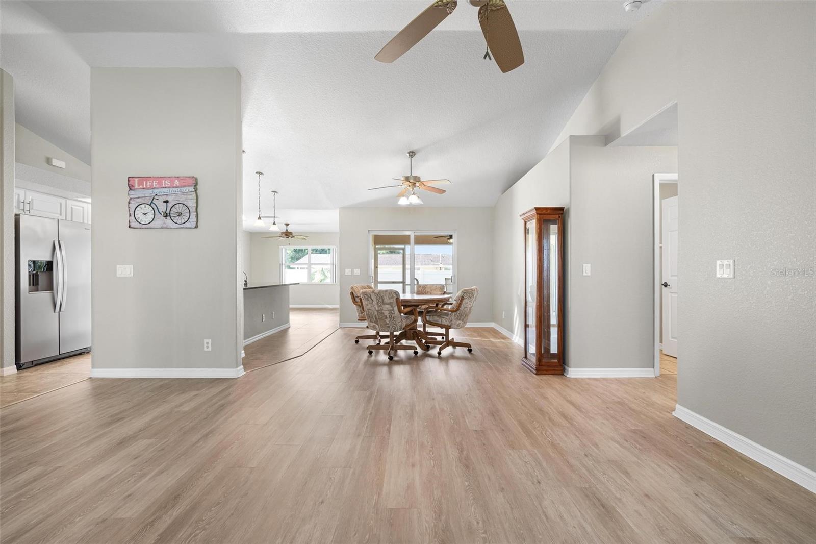 SOUTH VENICE - Residential