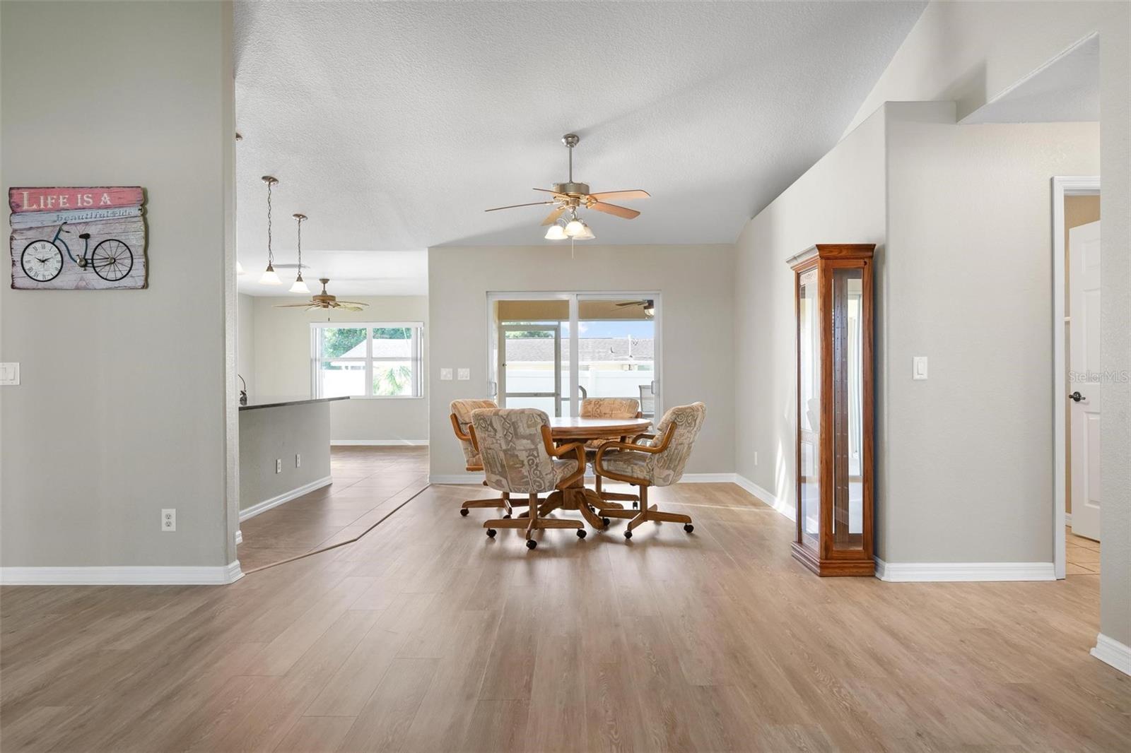 SOUTH VENICE - Residential