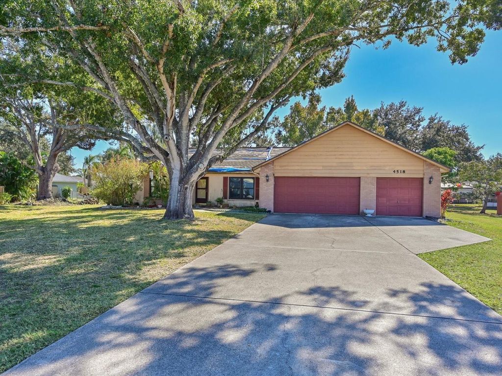 Photo of 4518 30th Street Circle E, Bradenton, FL 34203 (MLS # A4676695)