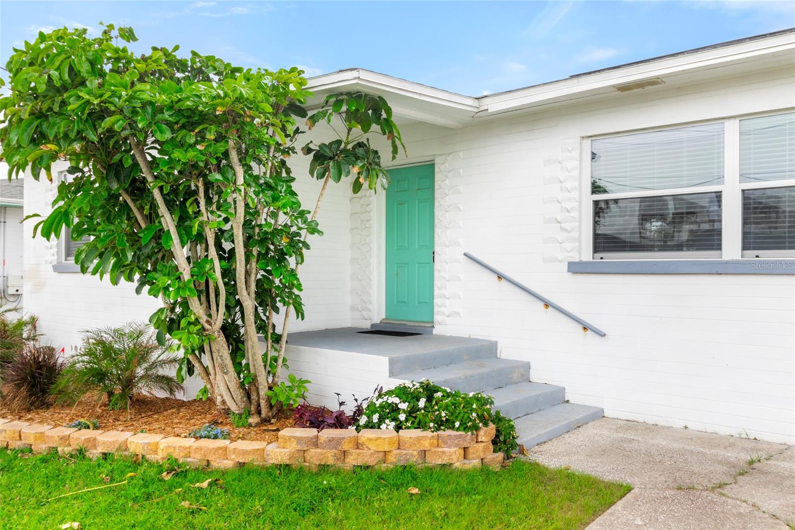 168 BOYNTON BOULEVARD