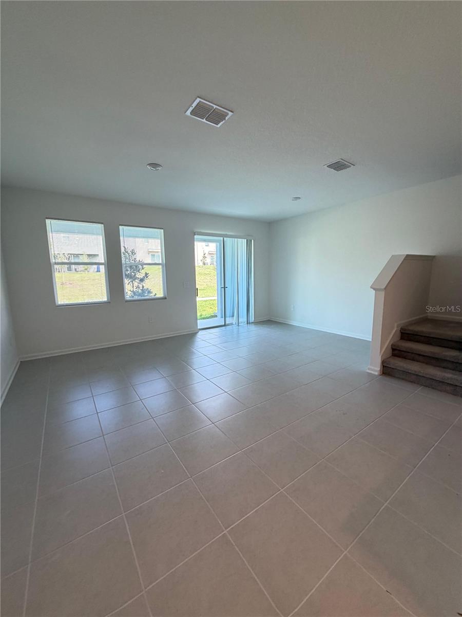 BRENTWOOD TH - Residential Lease