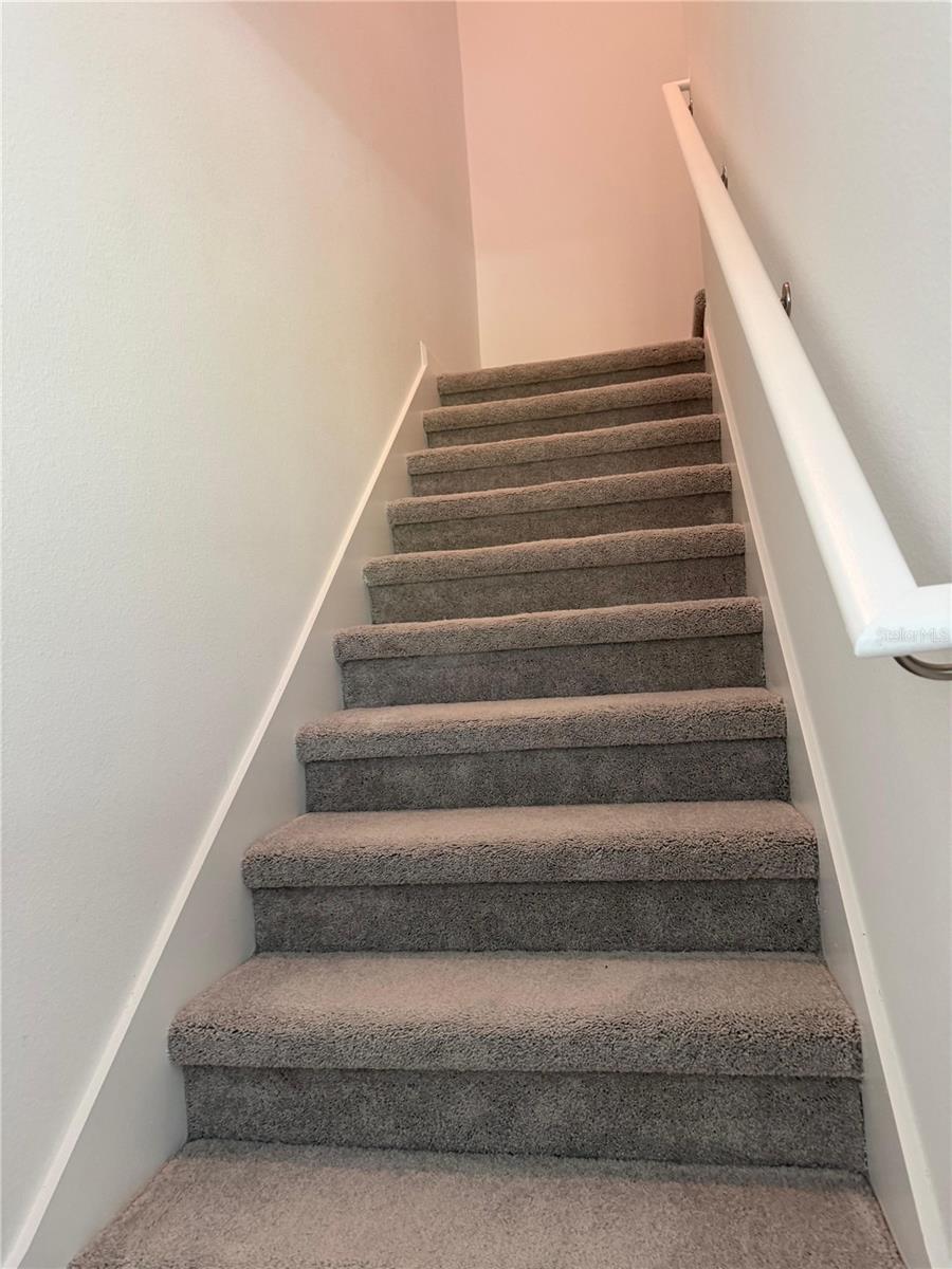 BRENTWOOD TH - Residential Lease