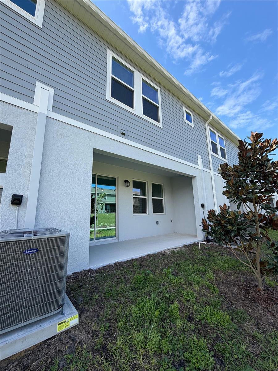 BRENTWOOD TH - Residential Lease