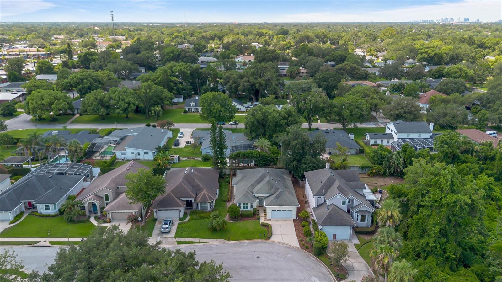 2621 QUEEN MARY PLACE