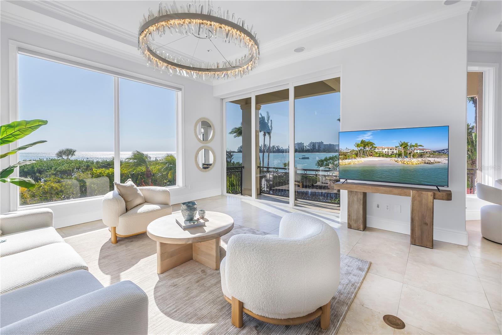 SIESTA REV OF - Residential