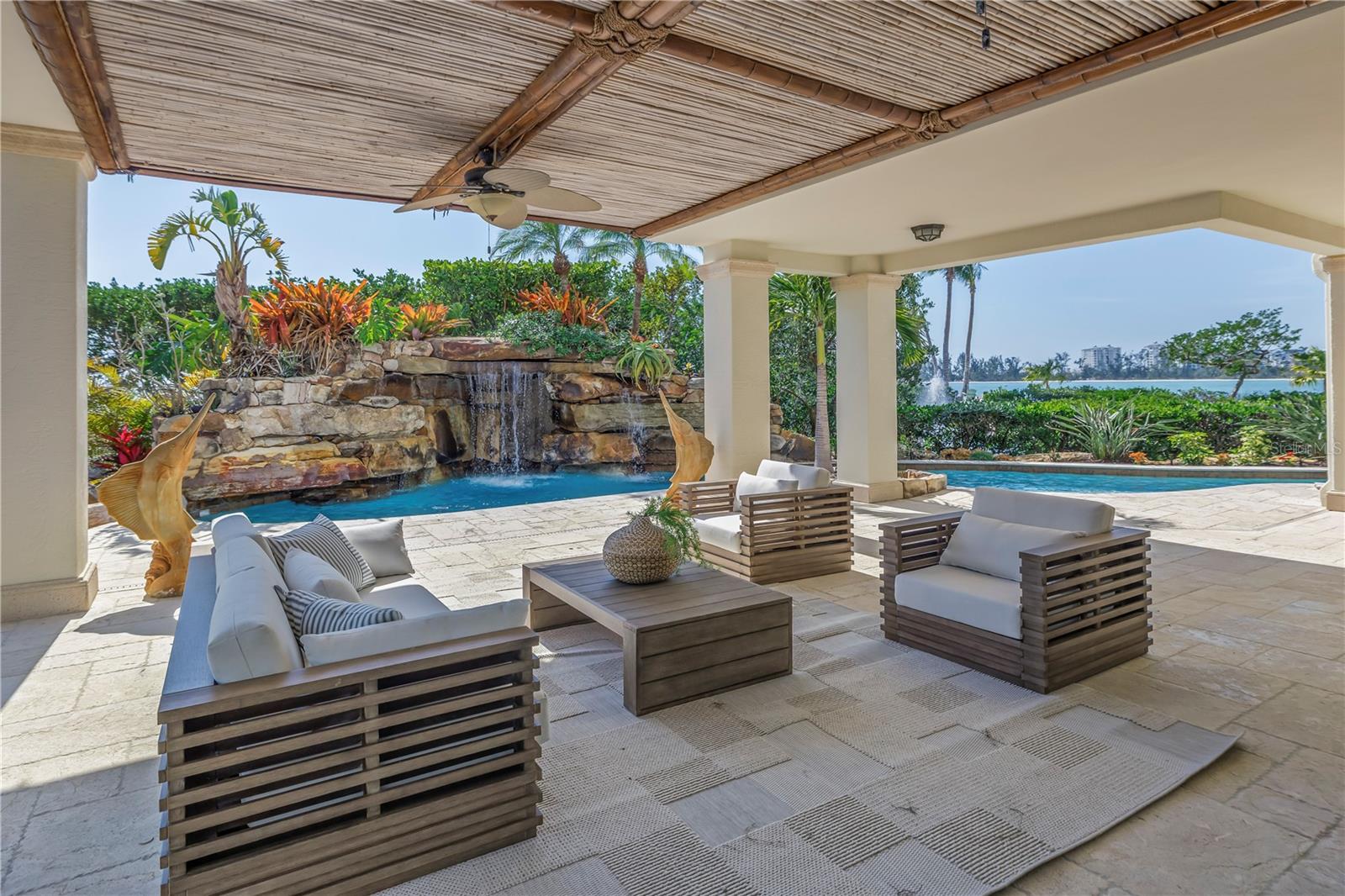 SIESTA REV OF - Residential