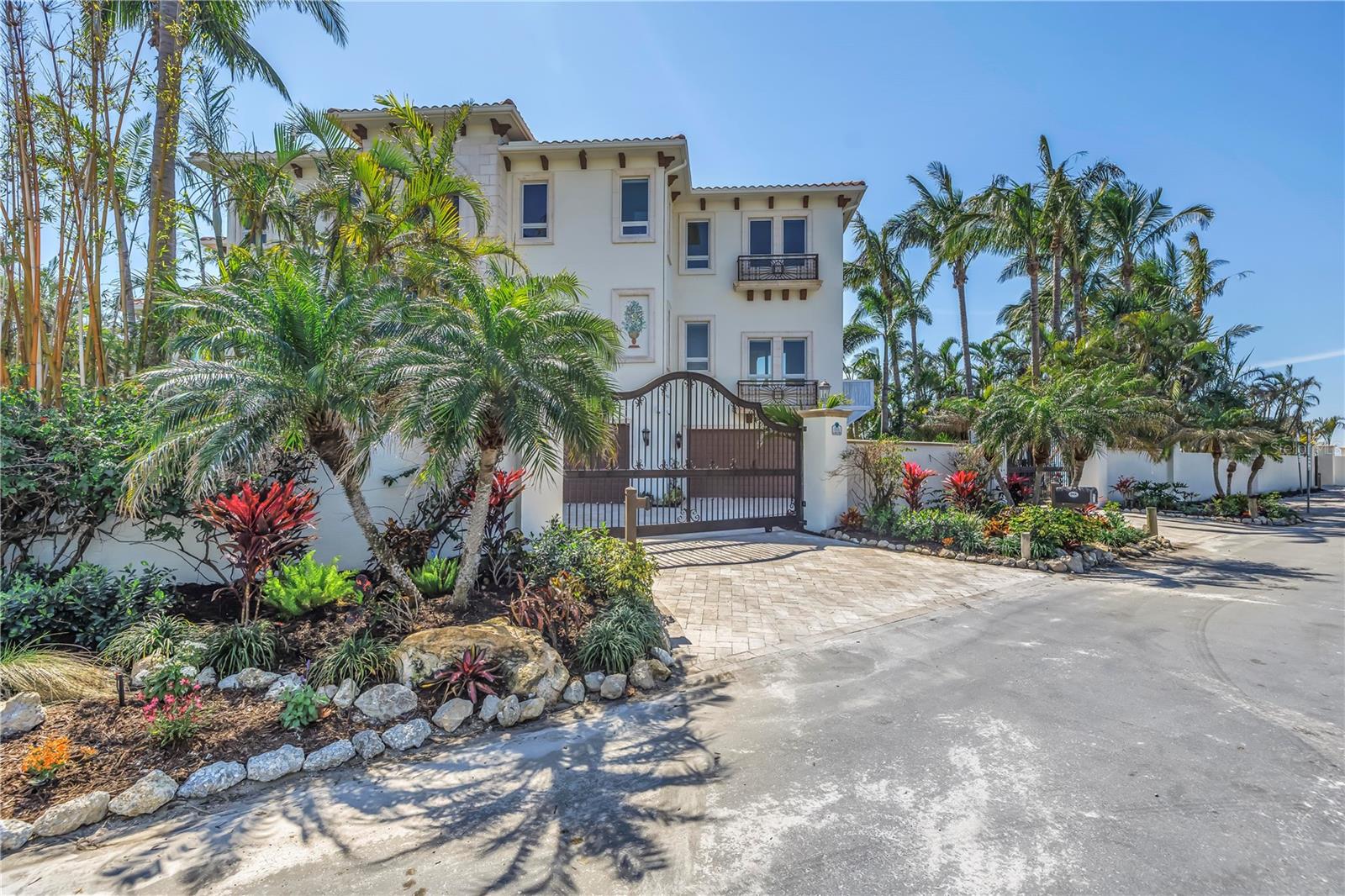 SIESTA REV OF - Residential