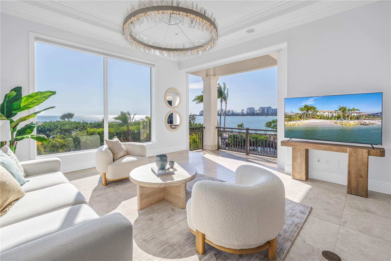 SIESTA REV OF - Residential