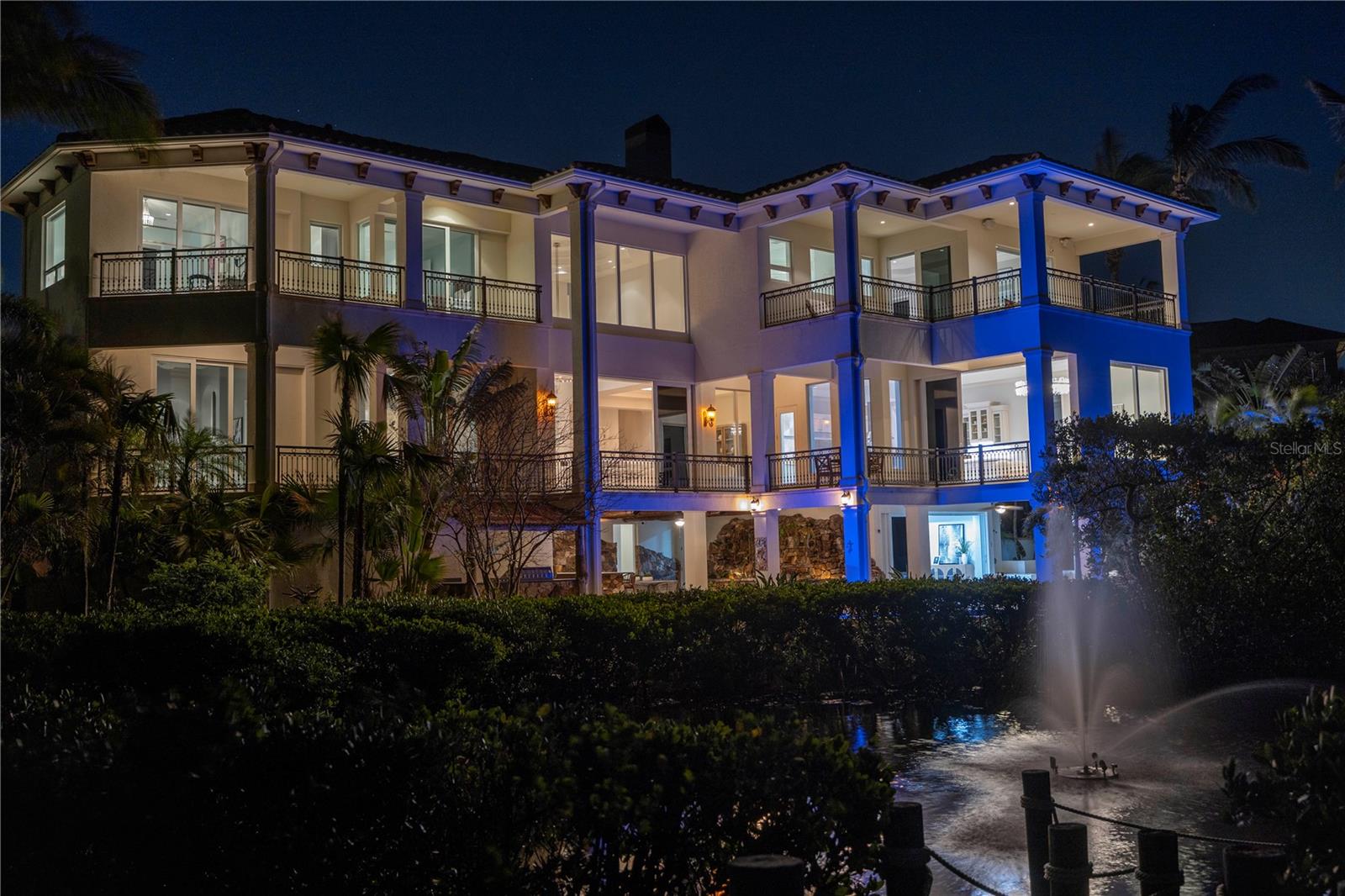 SIESTA REV OF - Residential