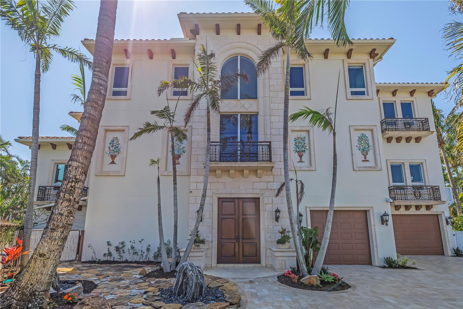 SIESTA REV OF - Residential