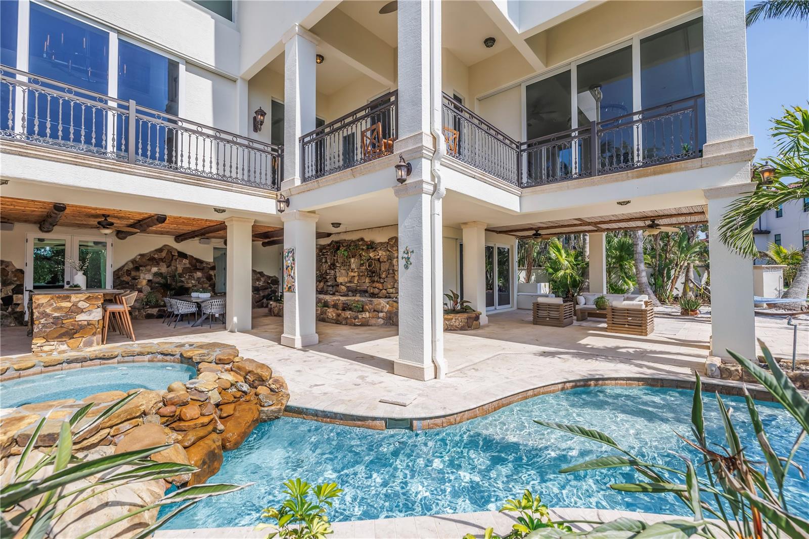 SIESTA REV OF - Residential