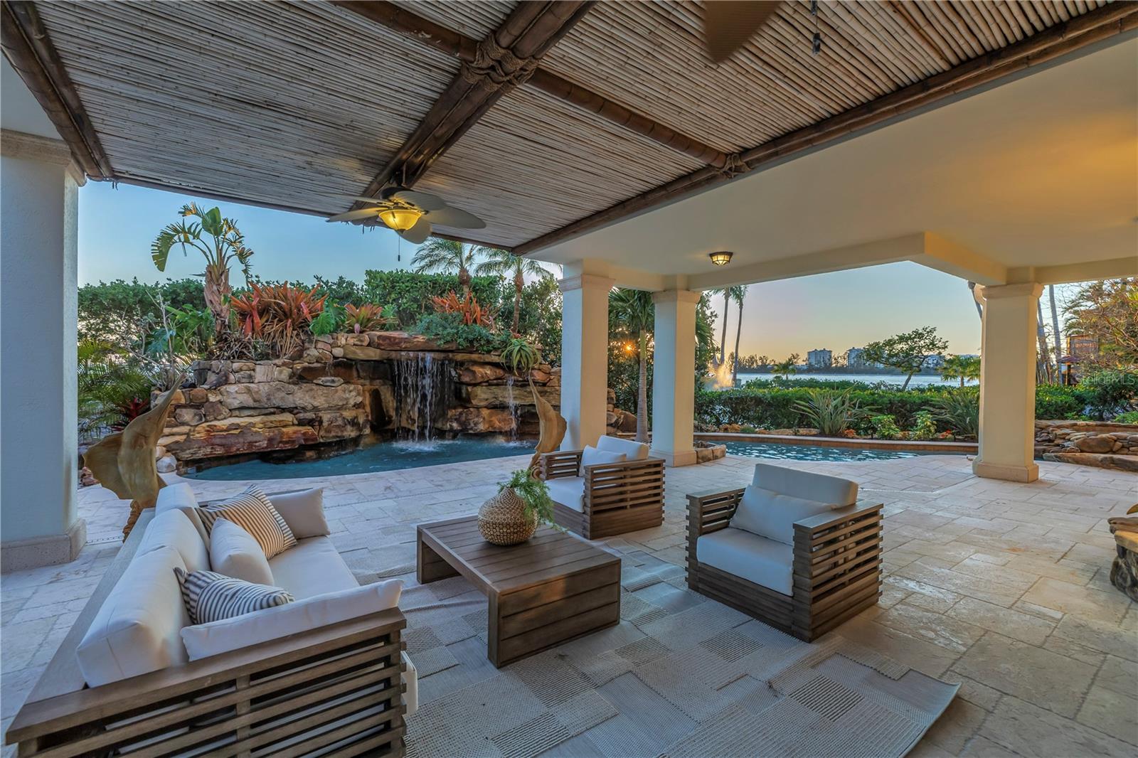 SIESTA REV OF - Residential