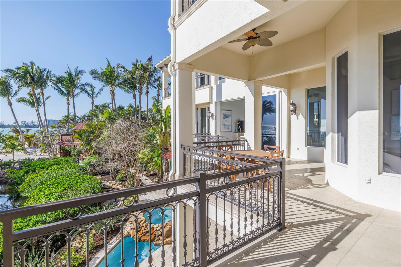 SIESTA REV OF - Residential