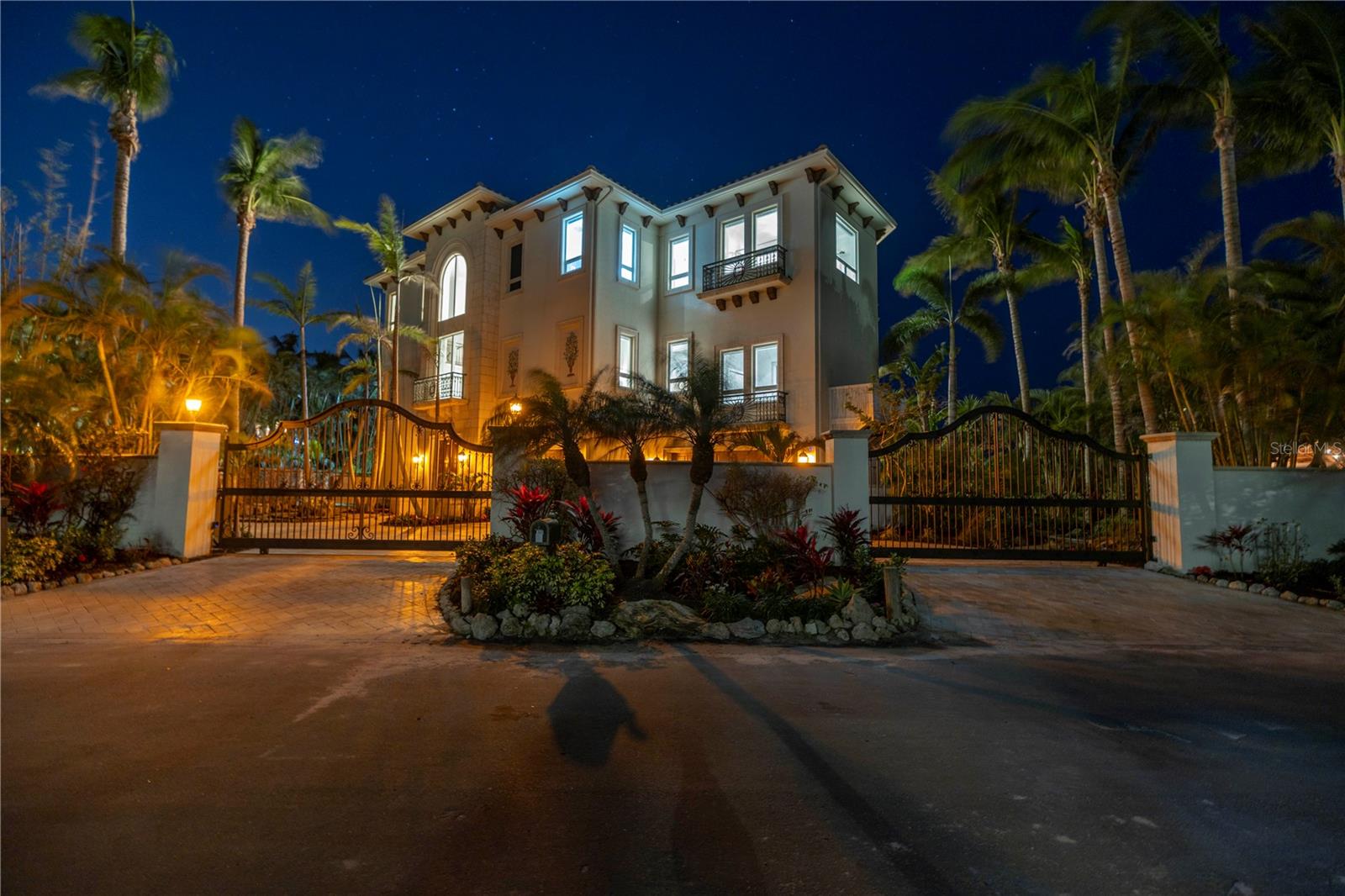 SIESTA REV OF - Residential