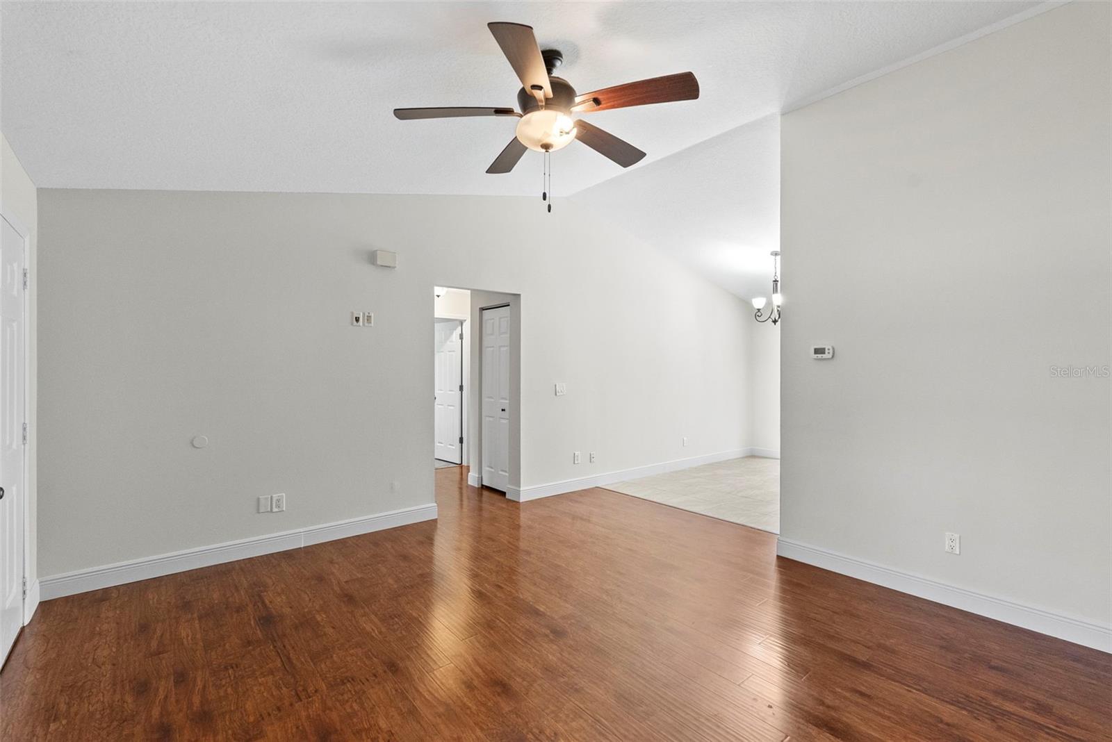 FAIRMOUNT PARK - Residential