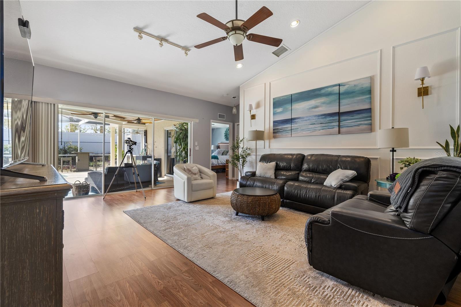 KLOSTERMAN OAKS VILLAGE - Residential