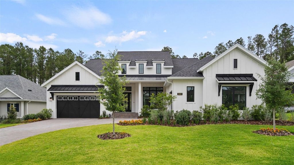 Photo of 5002 Elm Leaf Drive, Brooksville, FL 34601 (MLS # TB8355678)
