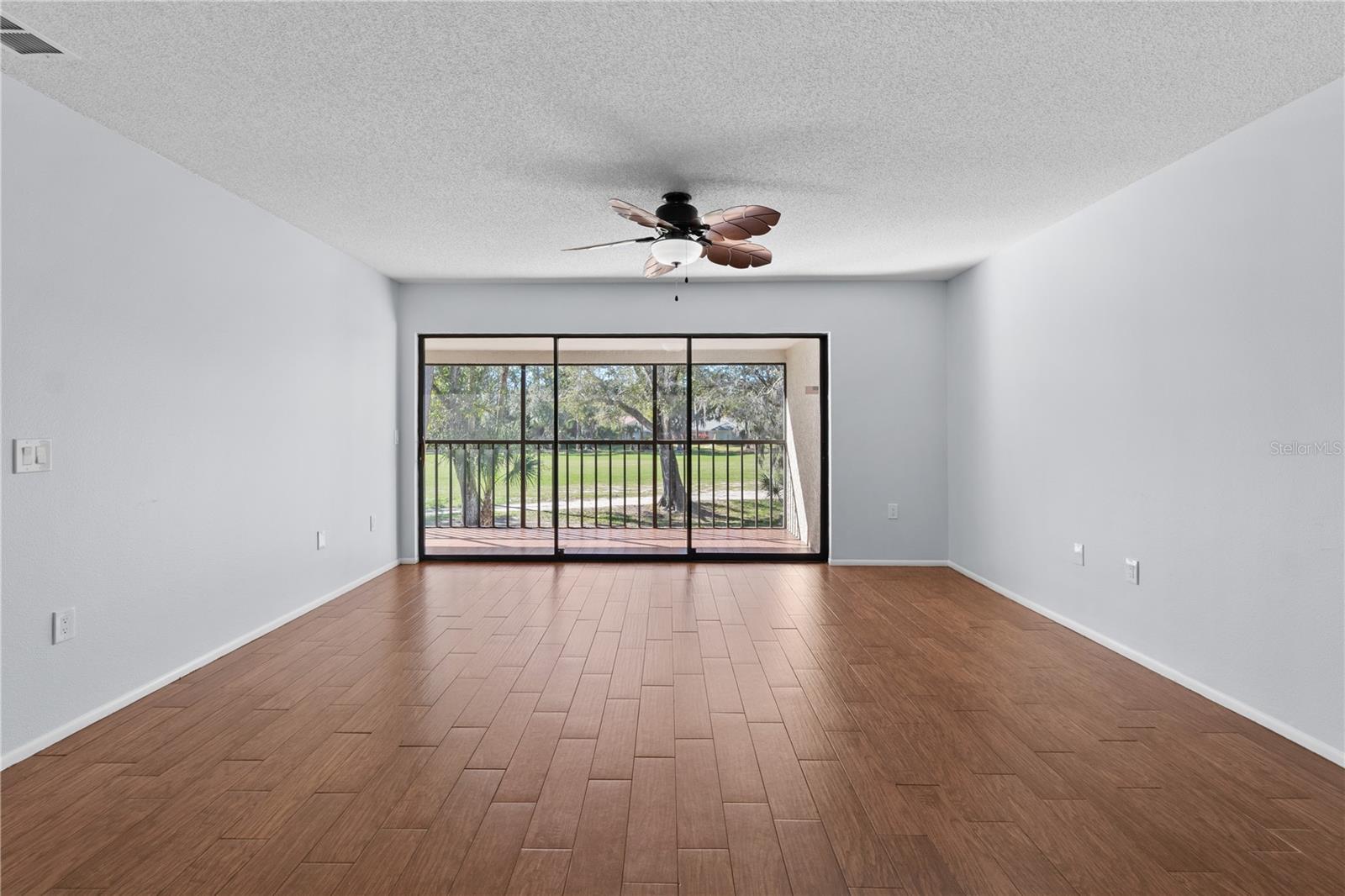 THE HOLLOWS PH I - Residential