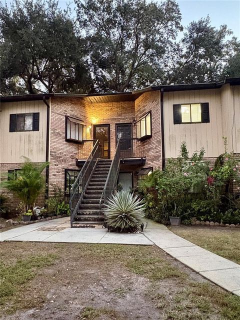 1724 FOXHALL CIRCLE 1724 KISSIMMEE FL 34741