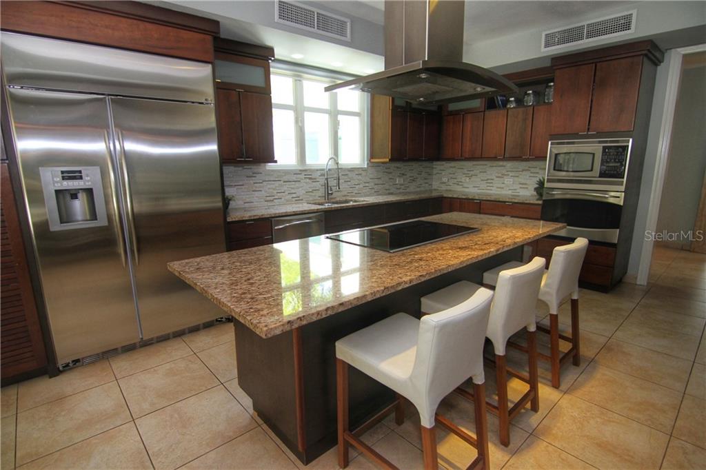 DORADO BEACH EAST - Residential