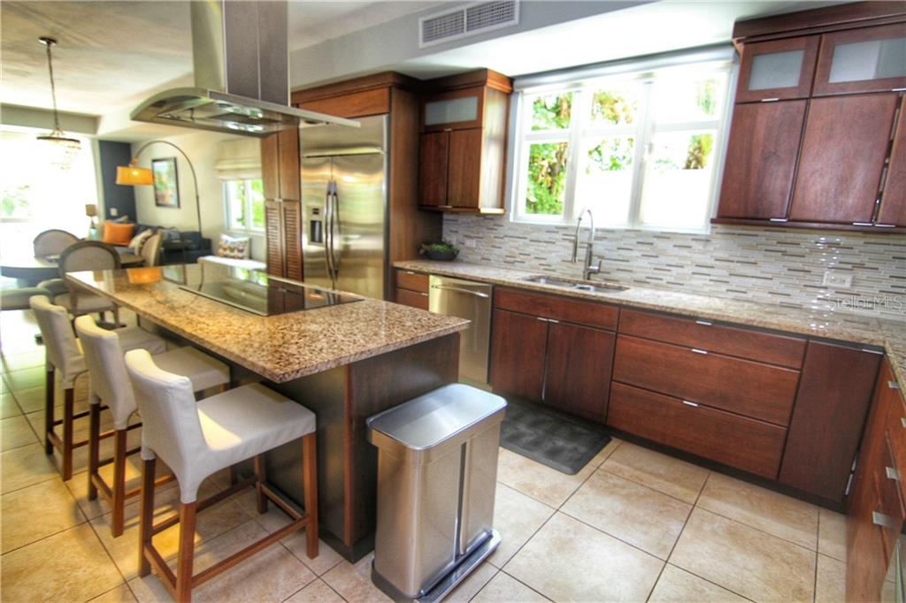 DORADO BEACH EAST - Residential