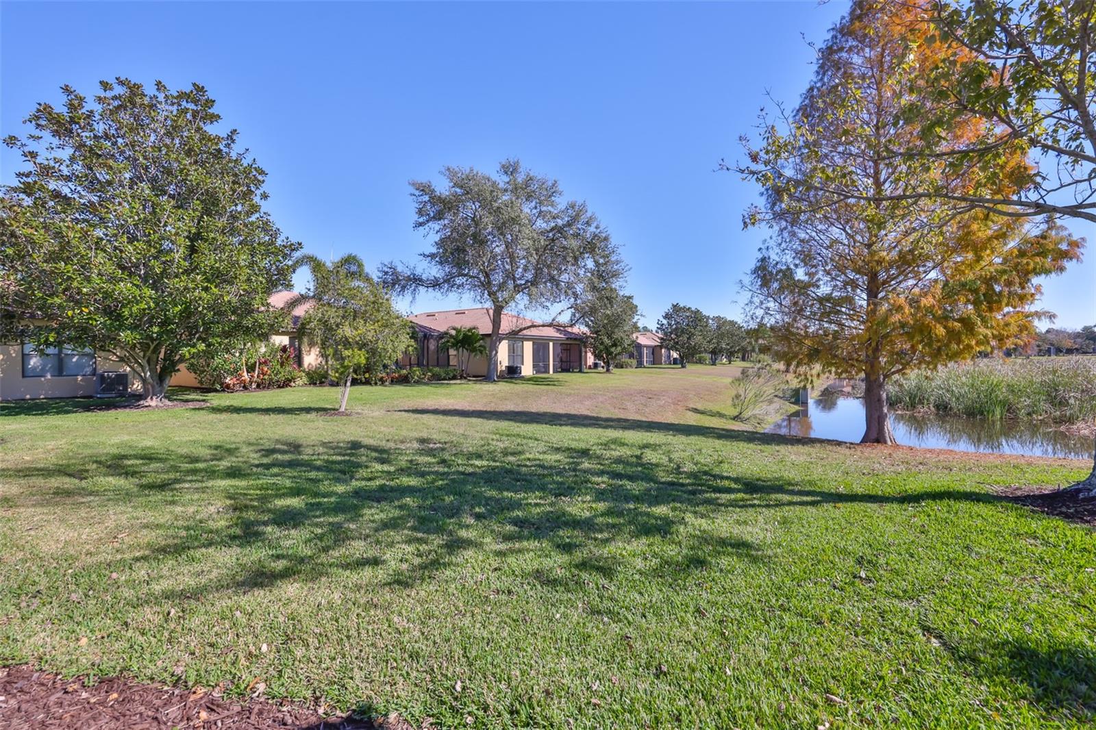 SOUTHSHORE FALLS PH 1 - Residential