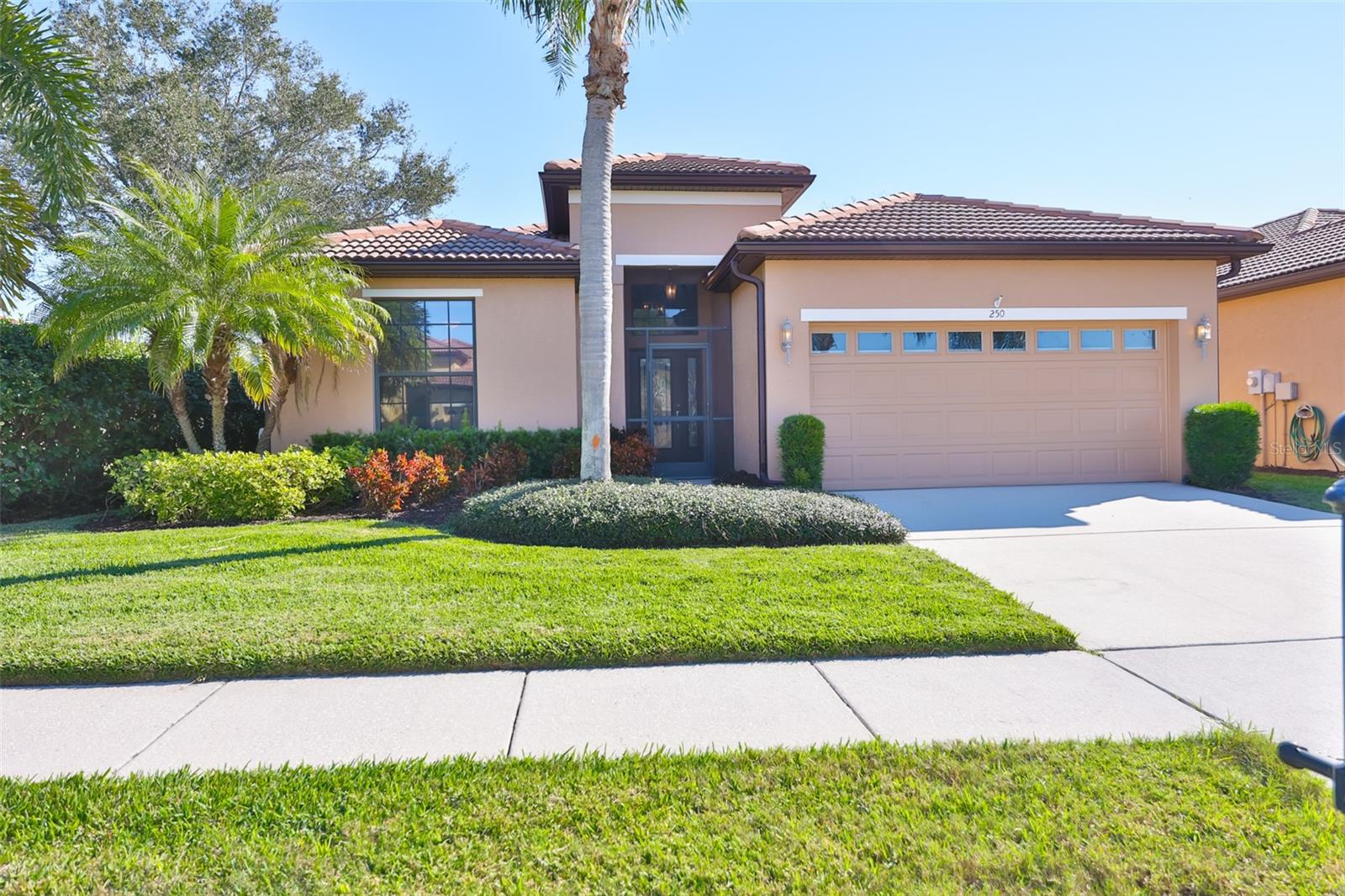 SOUTHSHORE FALLS PH 1 - Residential