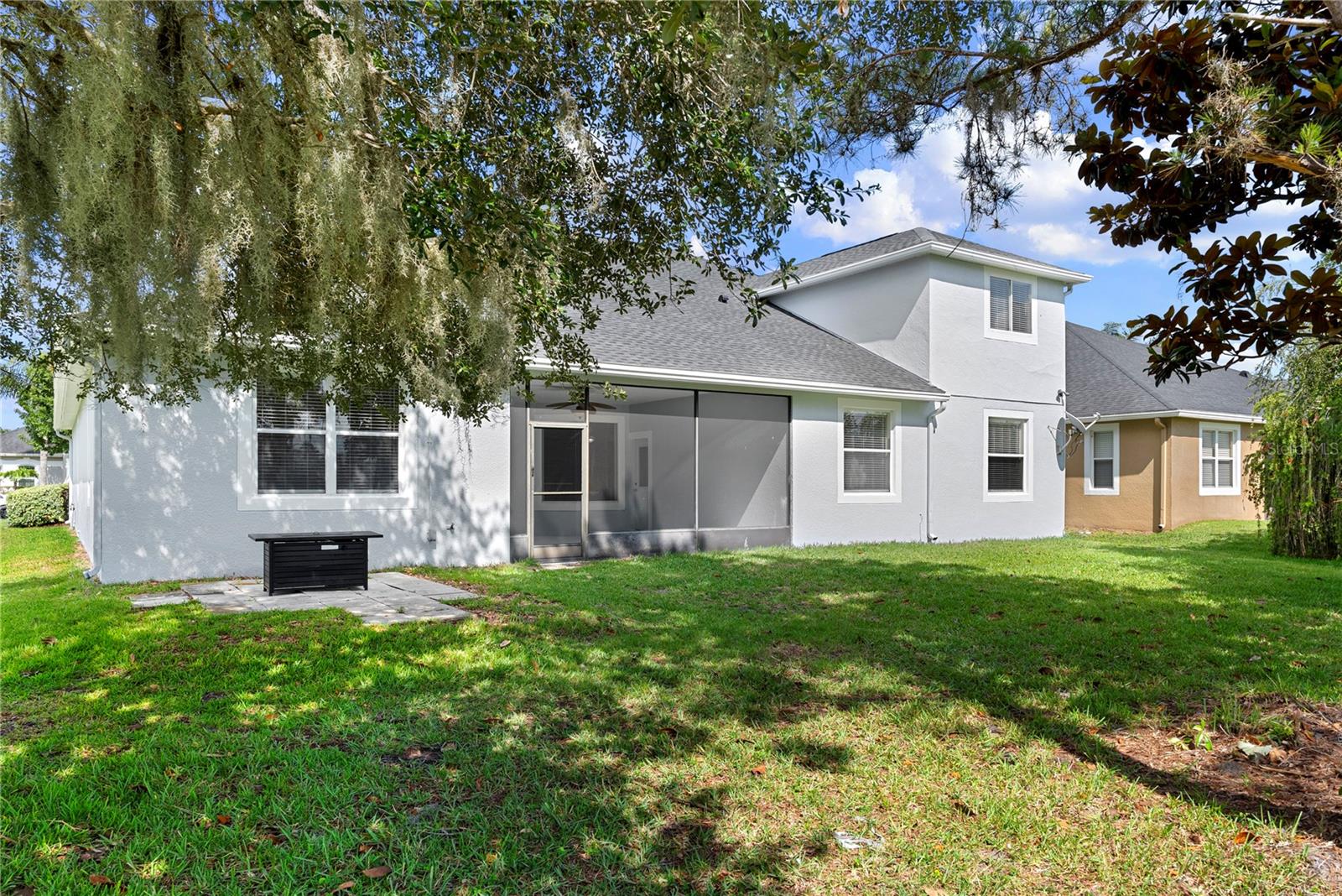 FOXCREST - Residential
