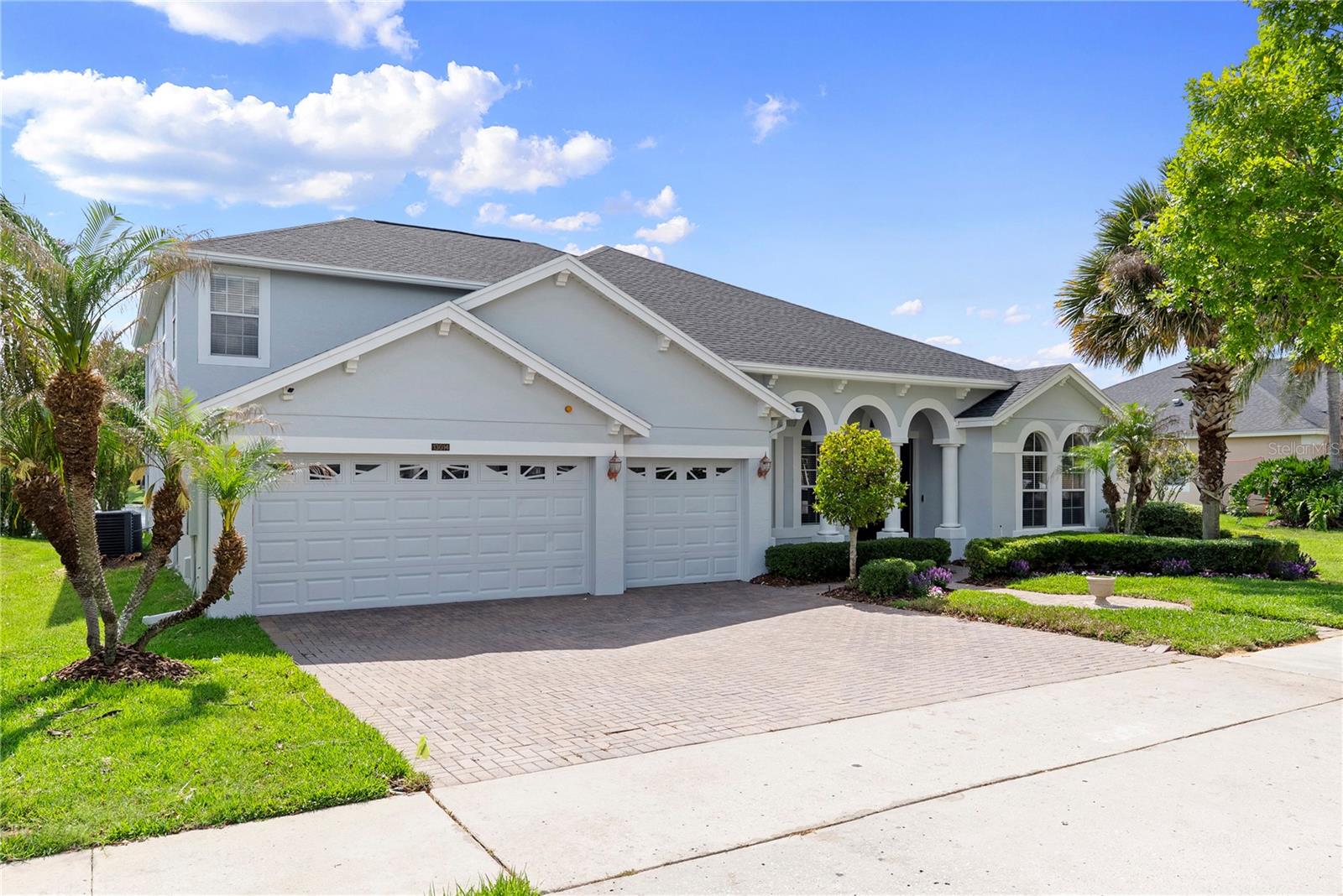 FOXCREST - Residential