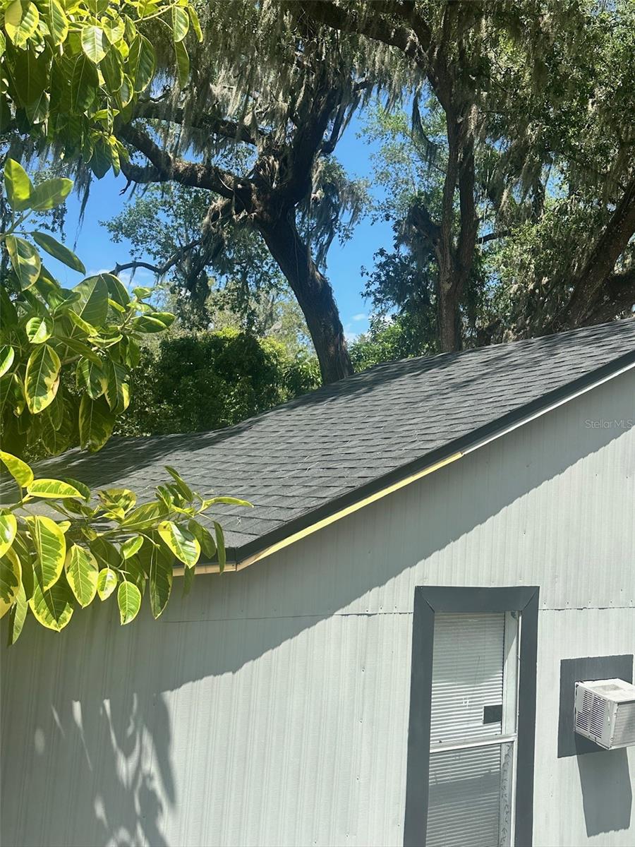 716 N CLERMONT AVENUE