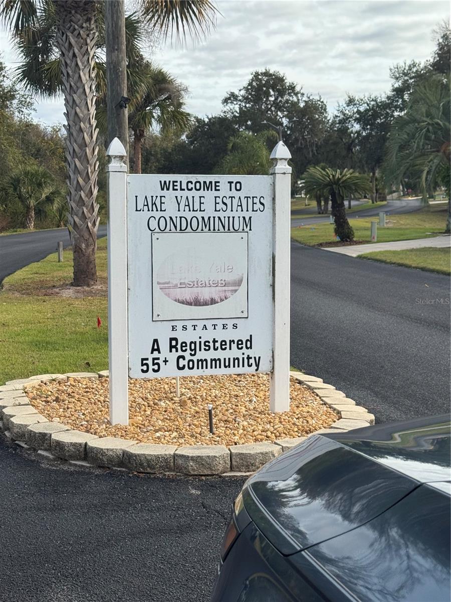 LAKE YALE ESTATES - Land