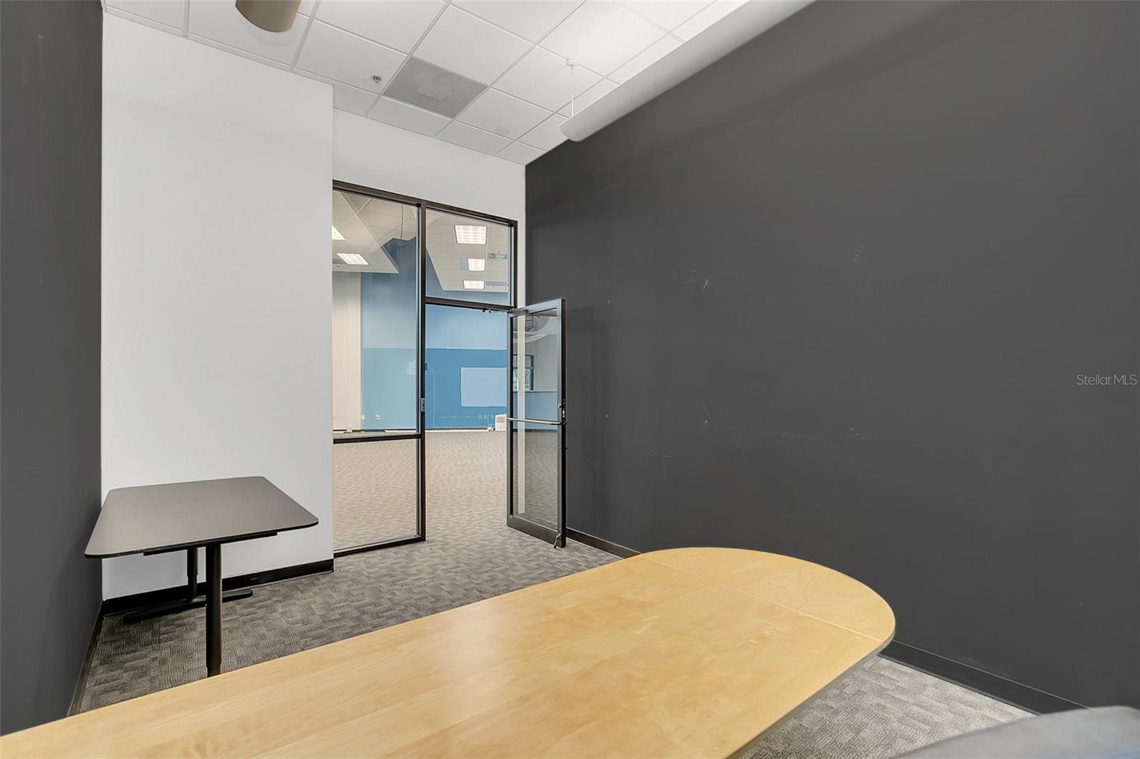 DREWTINA COMMERCE CENTER - Commercial Sale